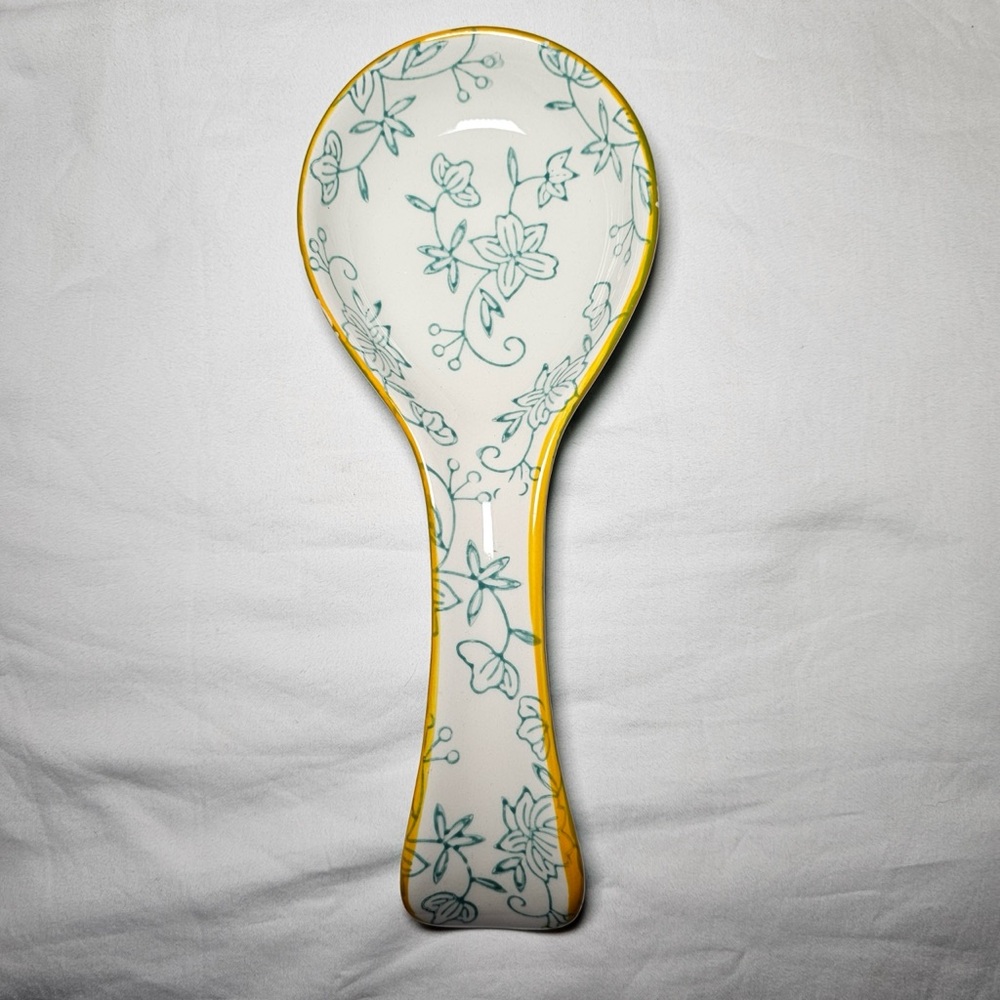 Temp-Tations Teal, White, and Yellow Ceramic Spoon Rest Floral Lace